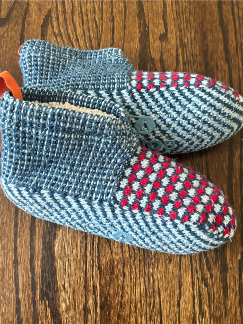 Bombas Kids Youth 1-5 FROST BLUE Fair Isle Gripper Slippers Teddy Sherpa Lined